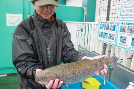 としまえんフィッシングエリア 釣果