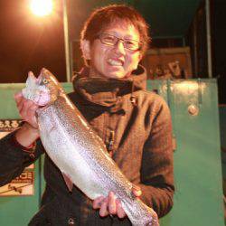 としまえんフィッシングエリア 釣果