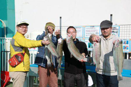 としまえんフィッシングエリア 釣果
