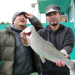 としまえんフィッシングエリア 釣果