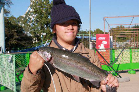 としまえんフィッシングエリア 釣果