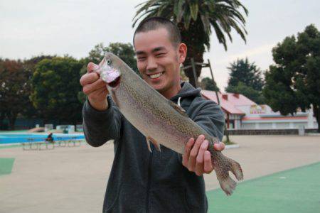 としまえんフィッシングエリア 釣果