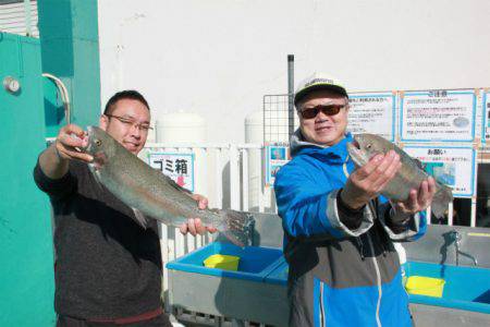 としまえんフィッシングエリア 釣果