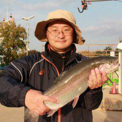 としまえんフィッシングエリア 釣果