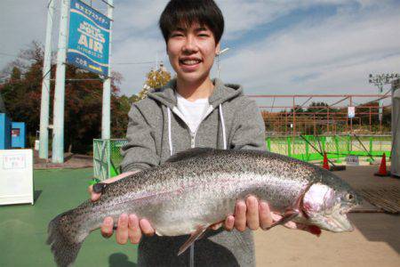 としまえんフィッシングエリア 釣果