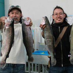 としまえんフィッシングエリア 釣果