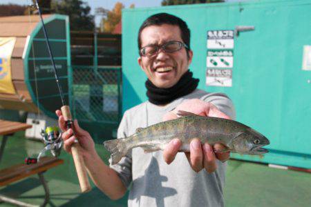 としまえんフィッシングエリア 釣果