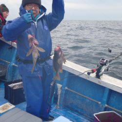芳陽丸 釣果