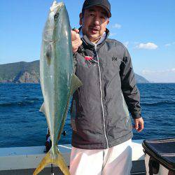 エンペラー 釣果