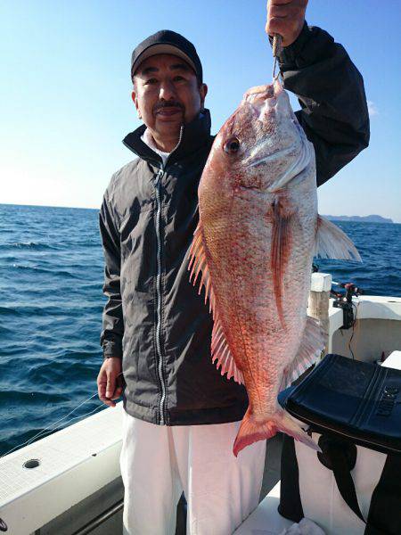 エンペラー 釣果