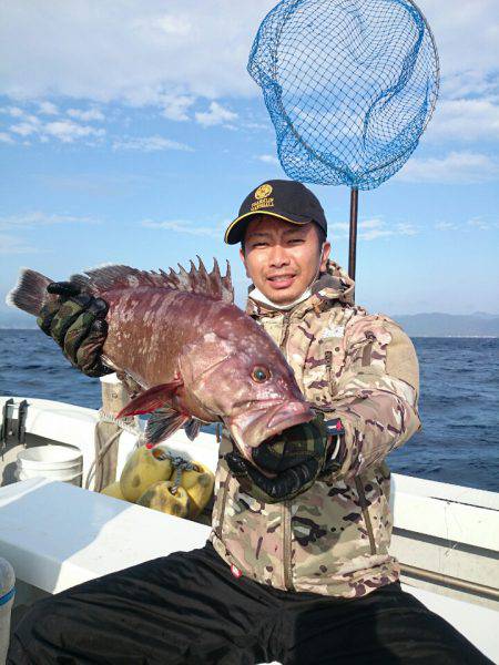 エンペラー 釣果