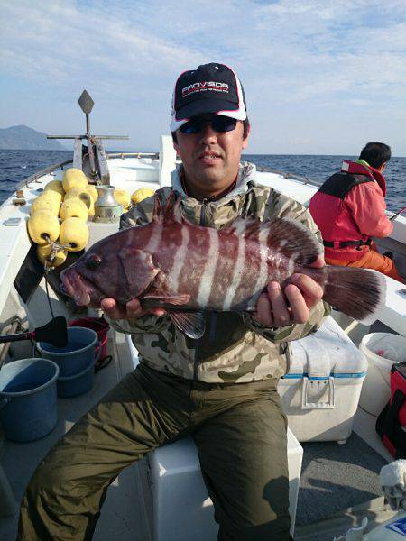 エンペラー 釣果