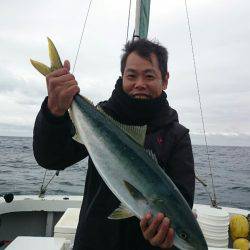 エンペラー 釣果