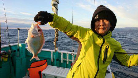 和栄丸 釣果