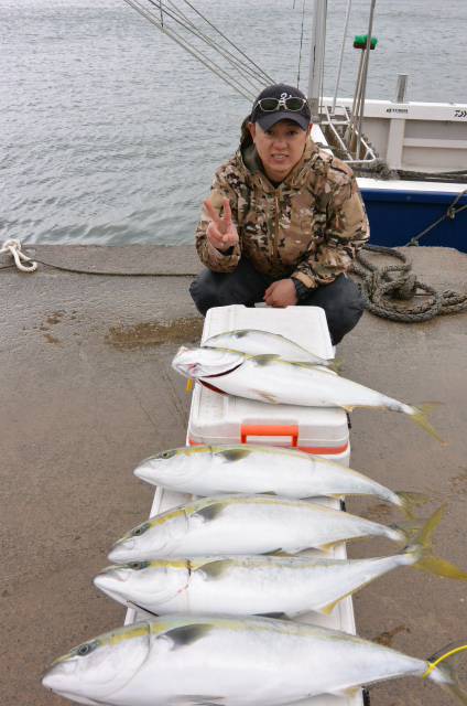 ジギング船 BLUEWATER 釣果