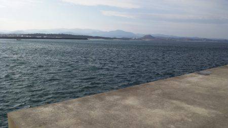 爆風の中・・・