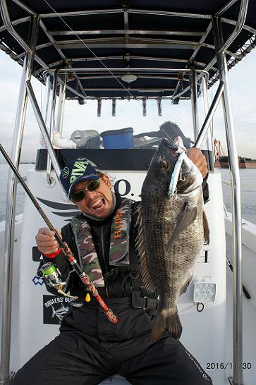 フルコンタクト 釣果