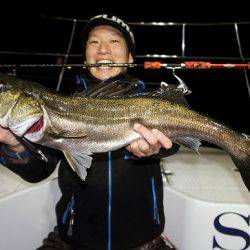 フルコンタクト 釣果