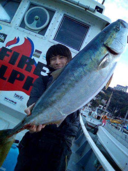 ファイヤードルフィン 釣果