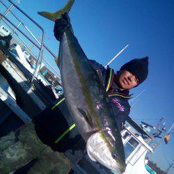 ファイヤードルフィン 釣果