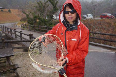 フィッシングレイクたかみや 釣果