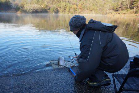 フィッシングレイクたかみや 釣果