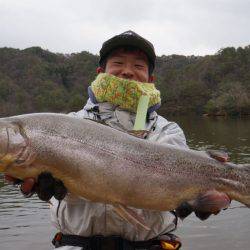 フィッシングレイクたかみや 釣果