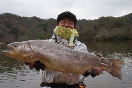 フィッシングレイクたかみや 釣果