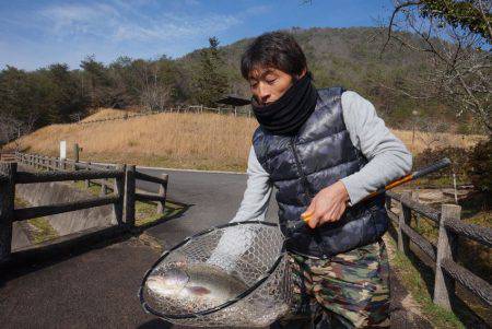 フィッシングレイクたかみや 釣果