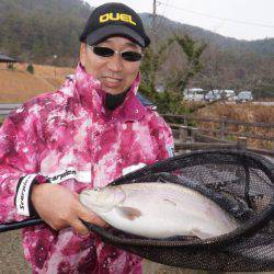 フィッシングレイクたかみや 釣果