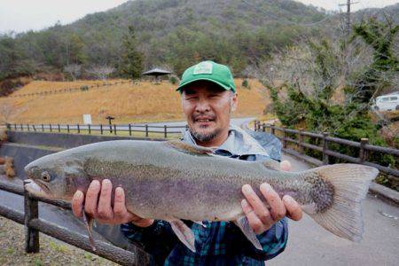 フィッシングレイクたかみや 釣果