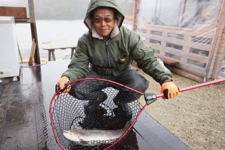 フィッシングレイクたかみや 釣果
