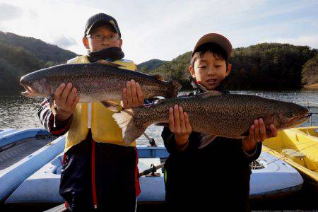 フィッシングレイクたかみや 釣果
