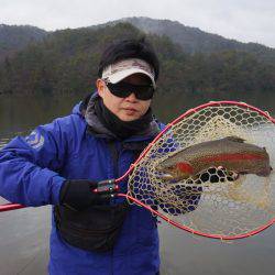 フィッシングレイクたかみや 釣果