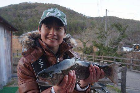 フィッシングレイクたかみや 釣果