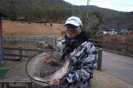 フィッシングレイクたかみや 釣果