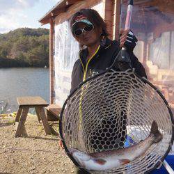 フィッシングレイクたかみや 釣果