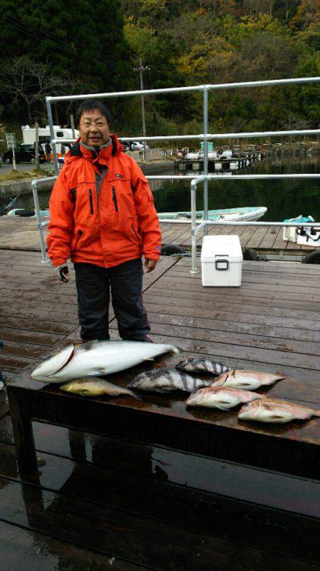 海上釣堀フィッシングレインボー 釣果