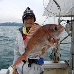 遊漁船 ニライカナイ 釣果