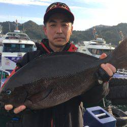 鵜来島家本渡船 釣果