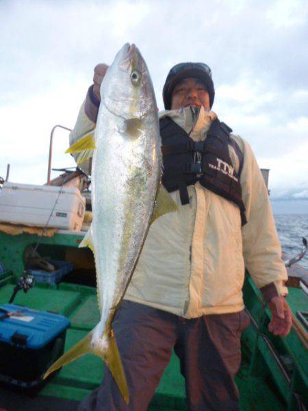 真祐丸 （しんゆうまる） 釣果