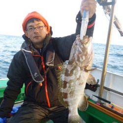 真祐丸 (しんゆうまる) 釣果