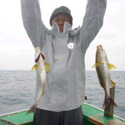 真祐丸 （しんゆうまる） 釣果