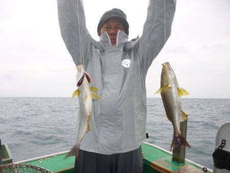 真祐丸 （しんゆうまる） 釣果