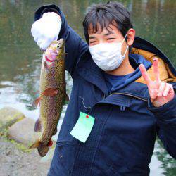 小菅トラウトガーデン 釣果