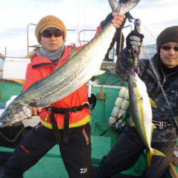 真祐丸 (しんゆうまる) 釣果