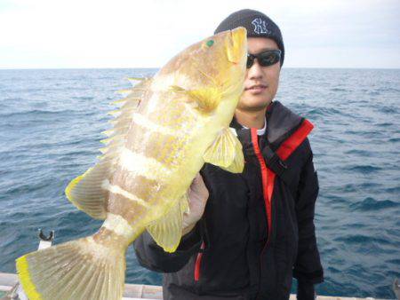 真祐丸 (しんゆうまる) 釣果