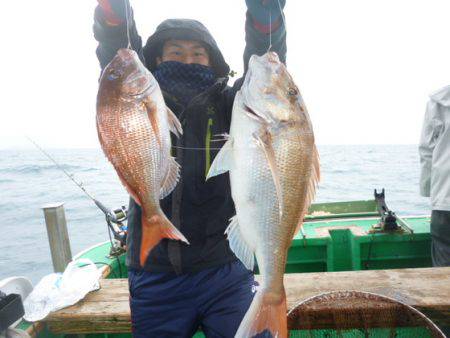 真祐丸 （しんゆうまる） 釣果