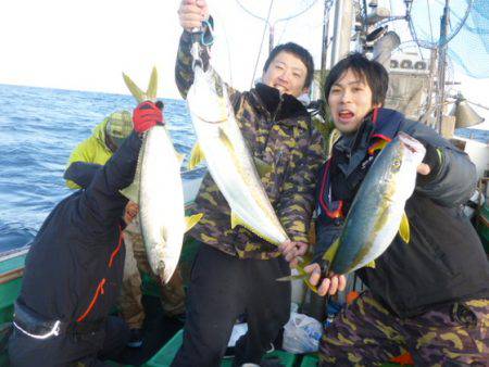 真祐丸 （しんゆうまる） 釣果