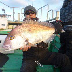 真祐丸 (しんゆうまる) 釣果